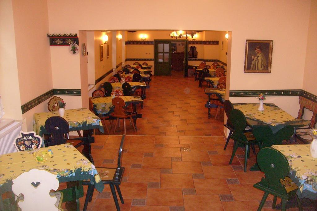 Pensiunea Sub Cetate Cisnădie Buitenkant foto